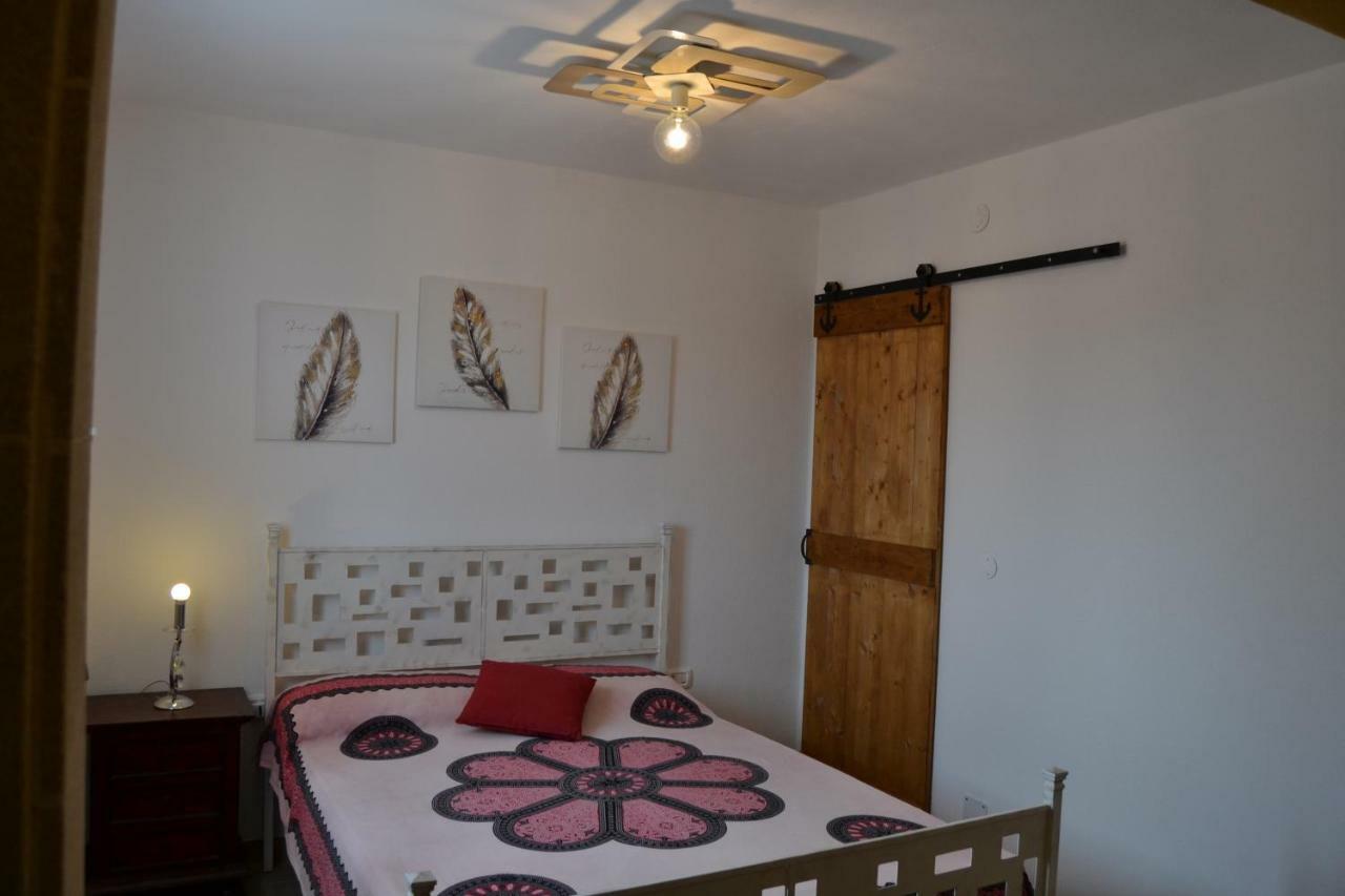 Villa Luana Пунта Прошуто Екстериор снимка